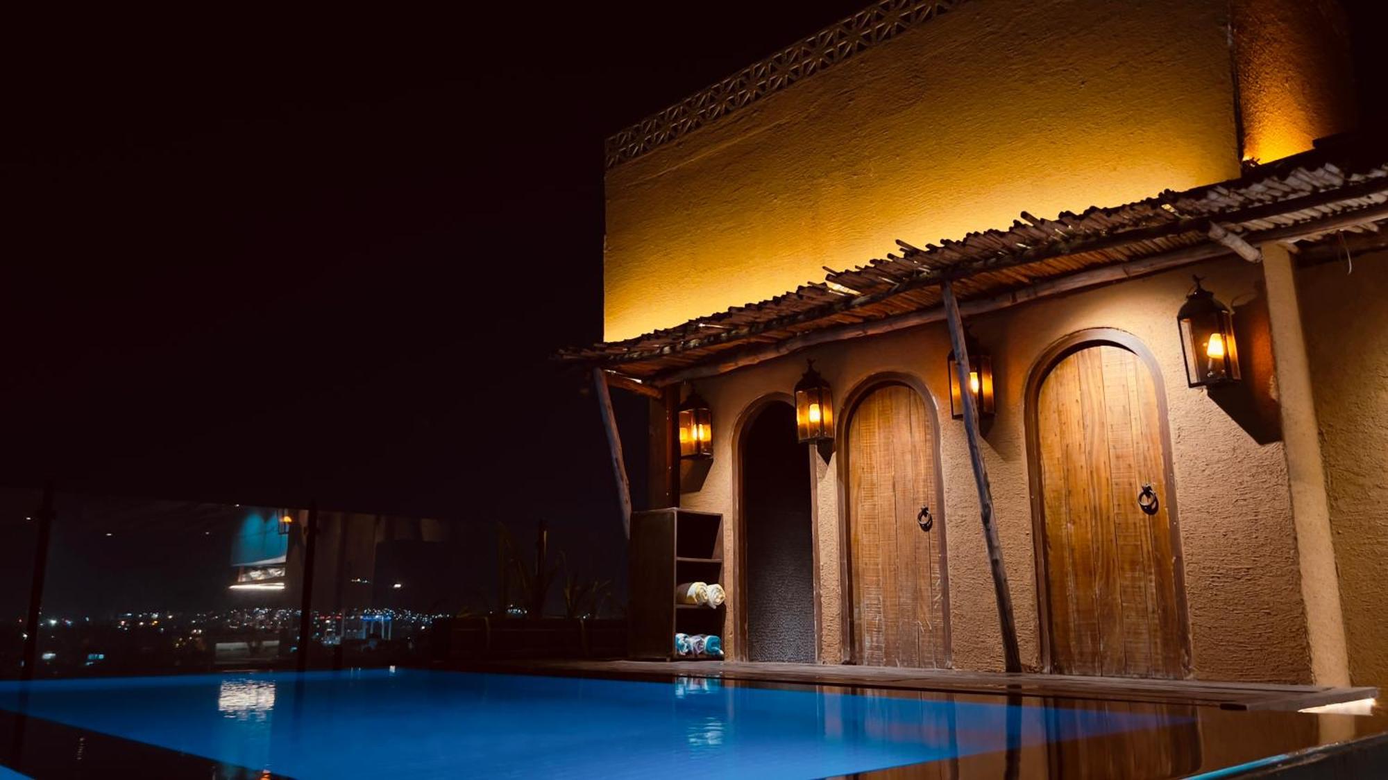 Historia Royal Hotel Udaipur Luaran gambar