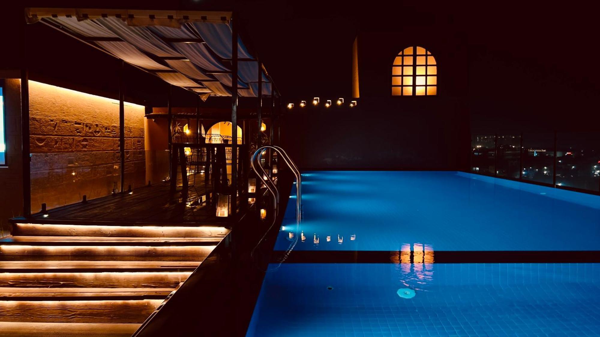 Historia Royal Hotel Udaipur Luaran gambar