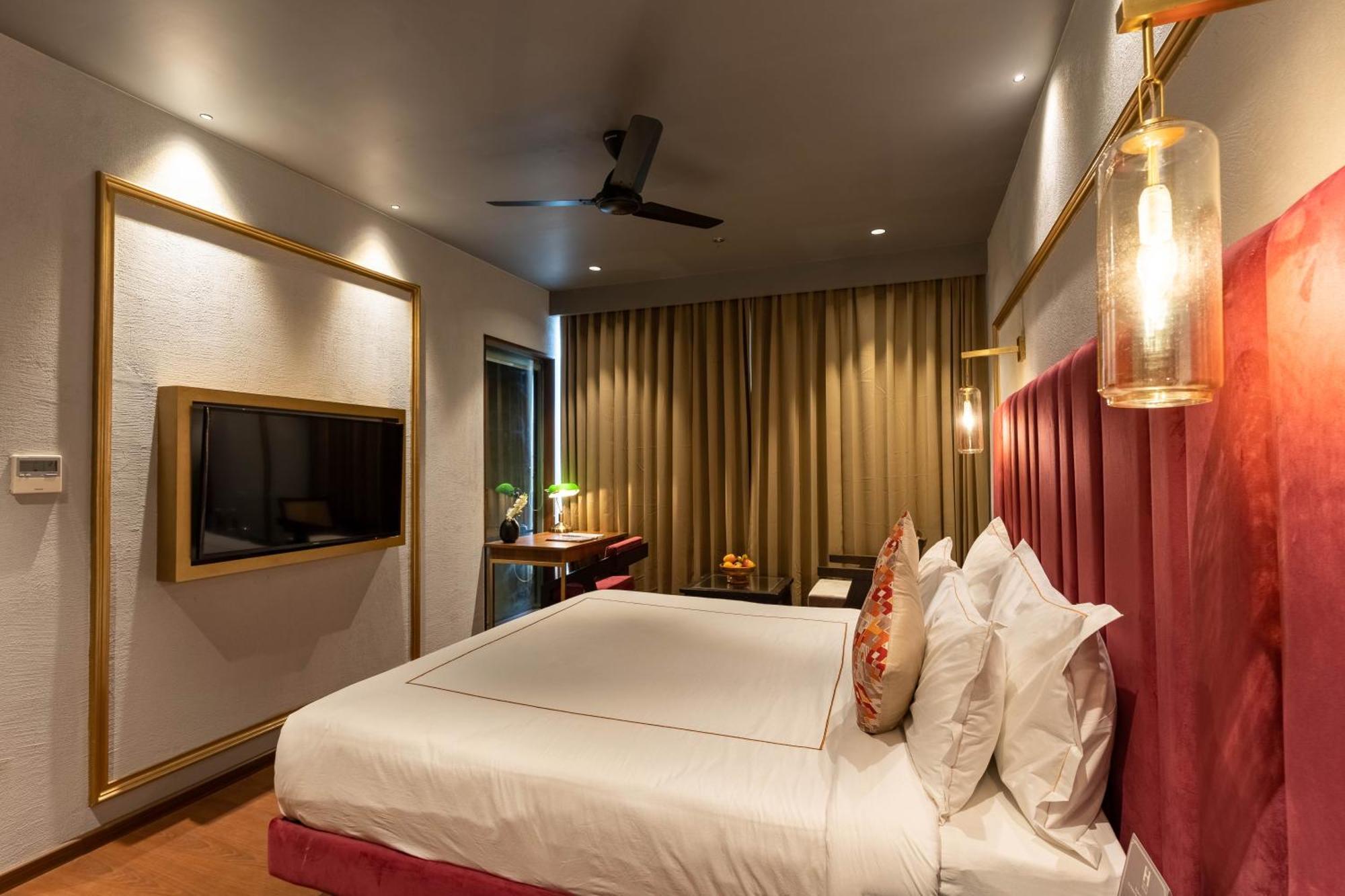 Historia Royal Hotel Udaipur Luaran gambar