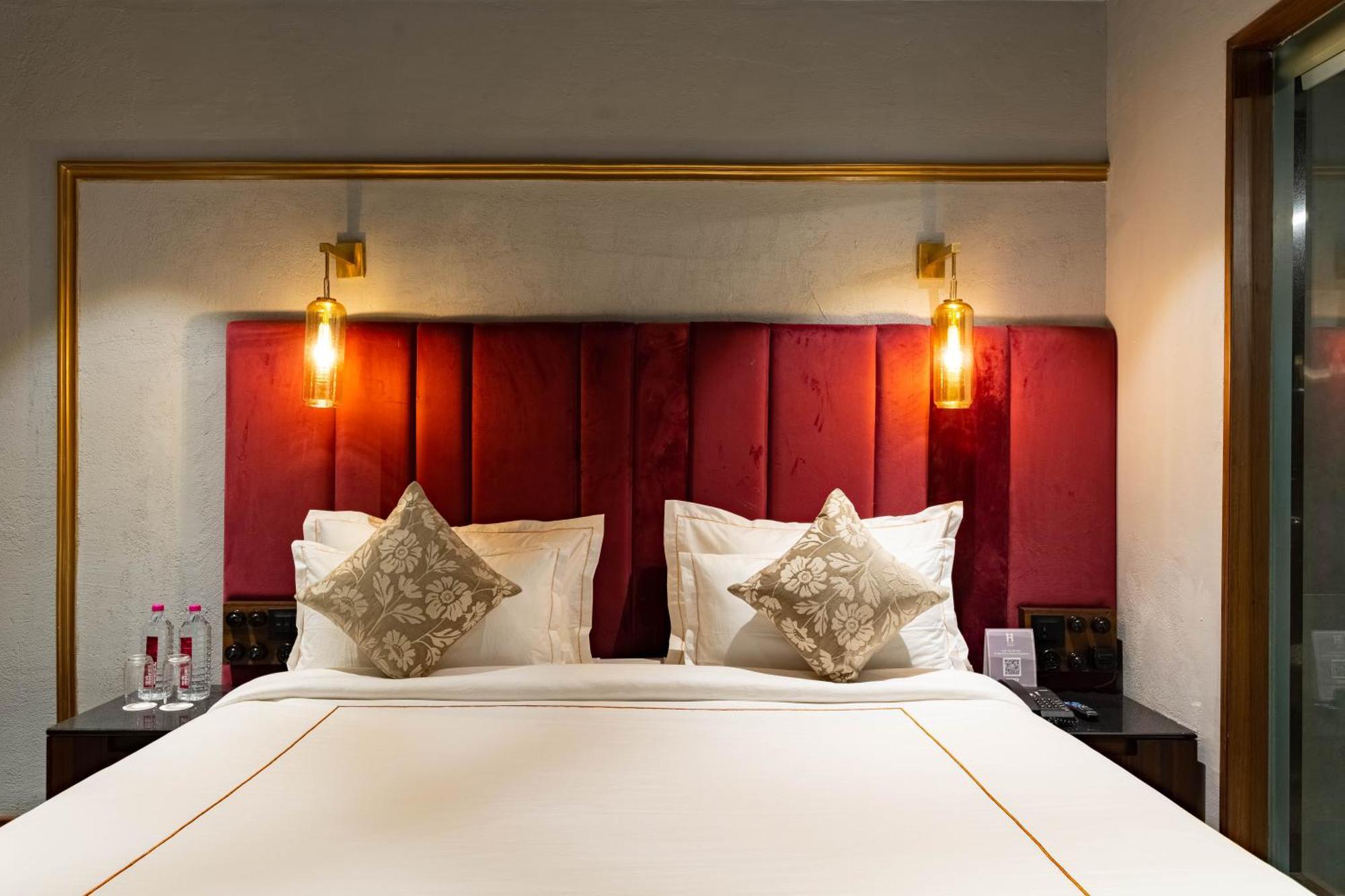 Historia Royal Hotel Udaipur Luaran gambar